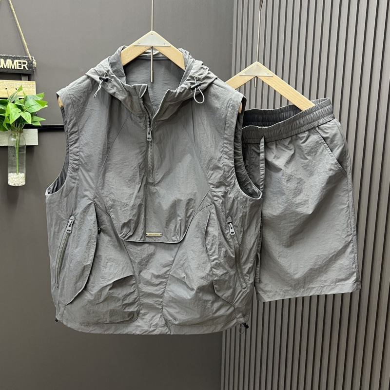 Mens Fashion Vest - 2피스 캐주얼하고 세련된 후드 조끼 반바지